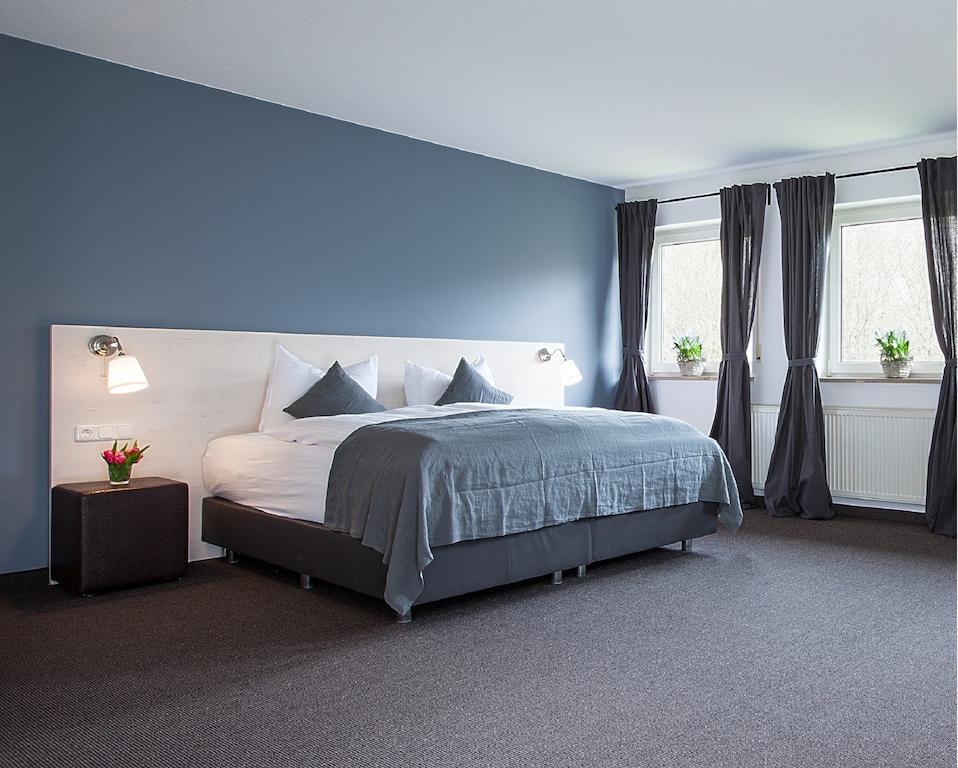 Alpenglühen Smart Hotel Olching Zimmer foto